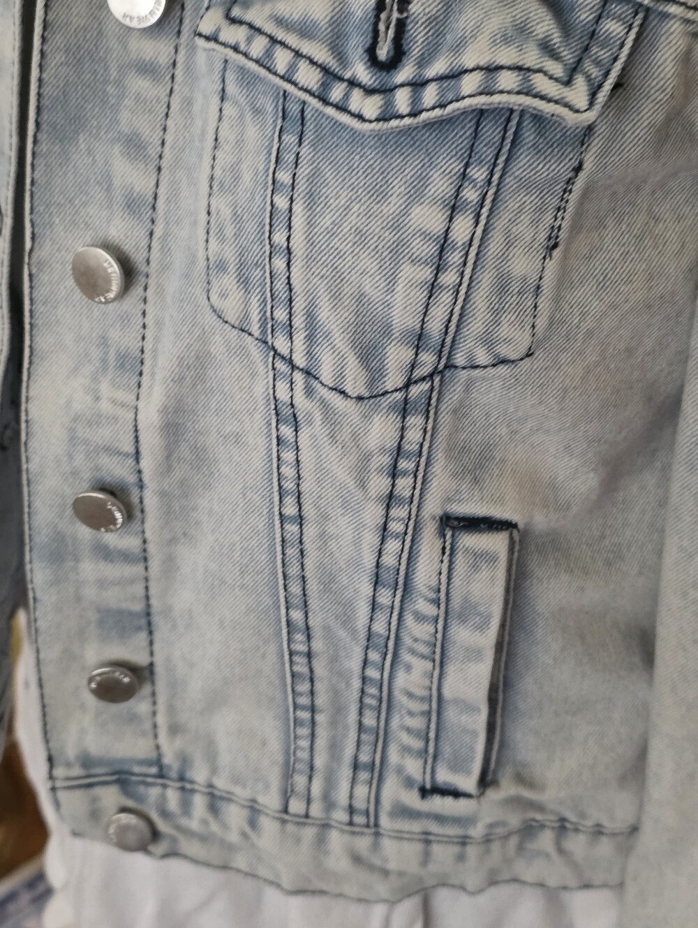 HAND CRAFTED Jacket UPCYCLED Blue Denim Embroidered Cat Glasses Tee Size Small - Picture 9 of 15